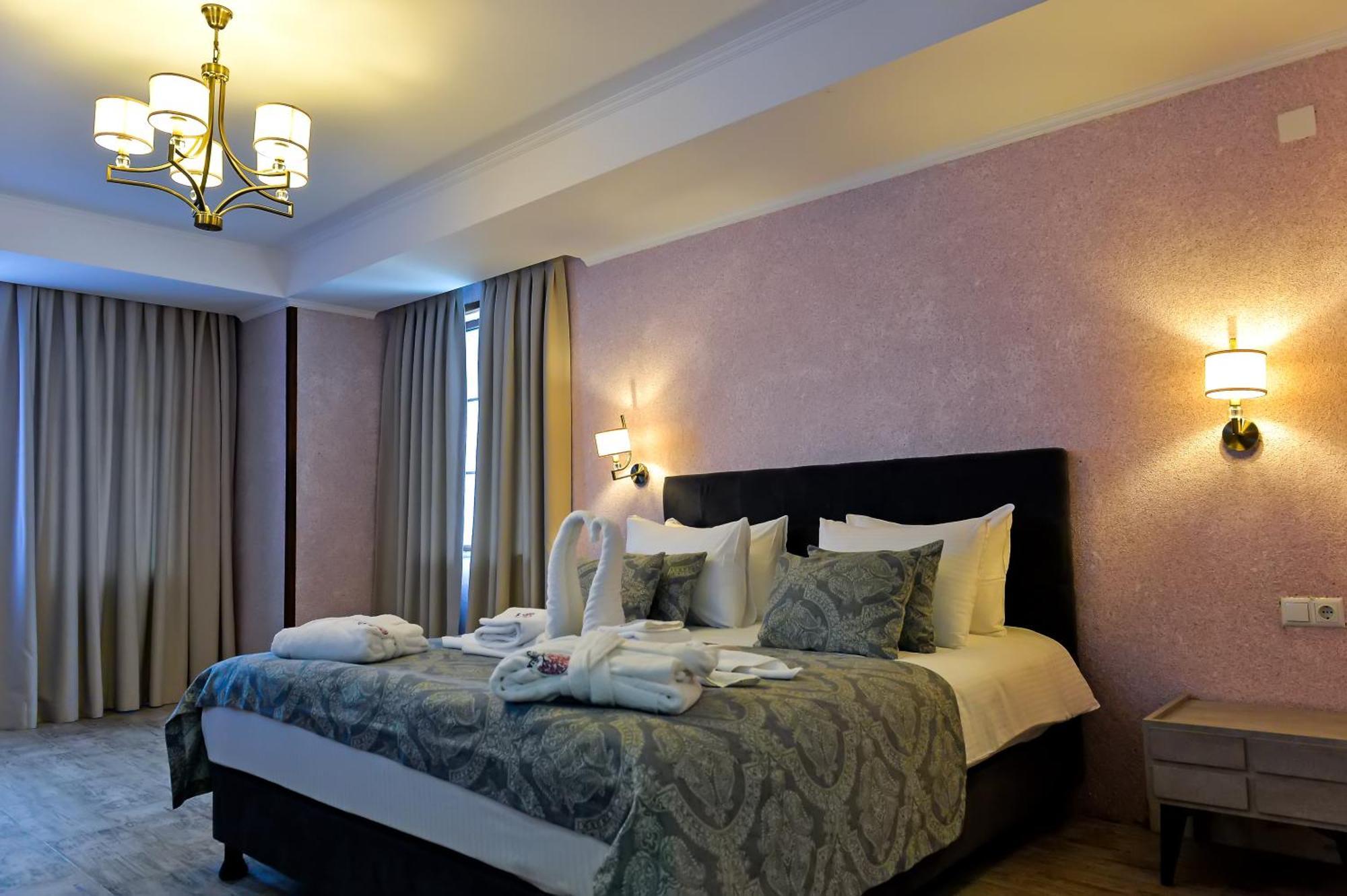 Hotel Magnolia In The City Centre Kutaiszi Kültér fotó